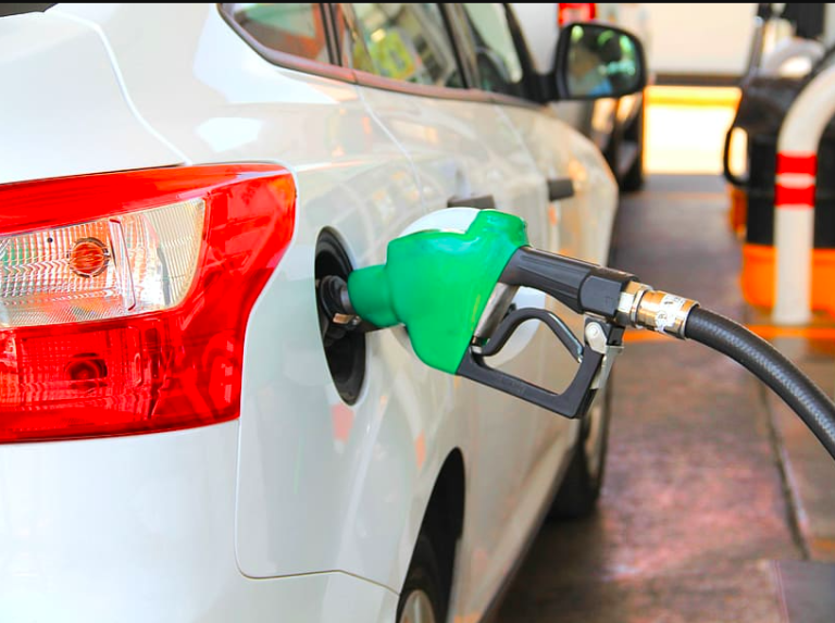 Suben precios combustibles para la próxima semana