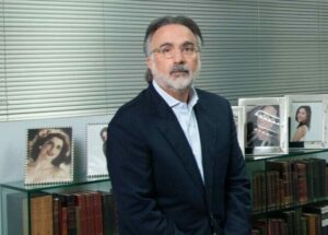 El economista Andrés Dauhajre Hijo.