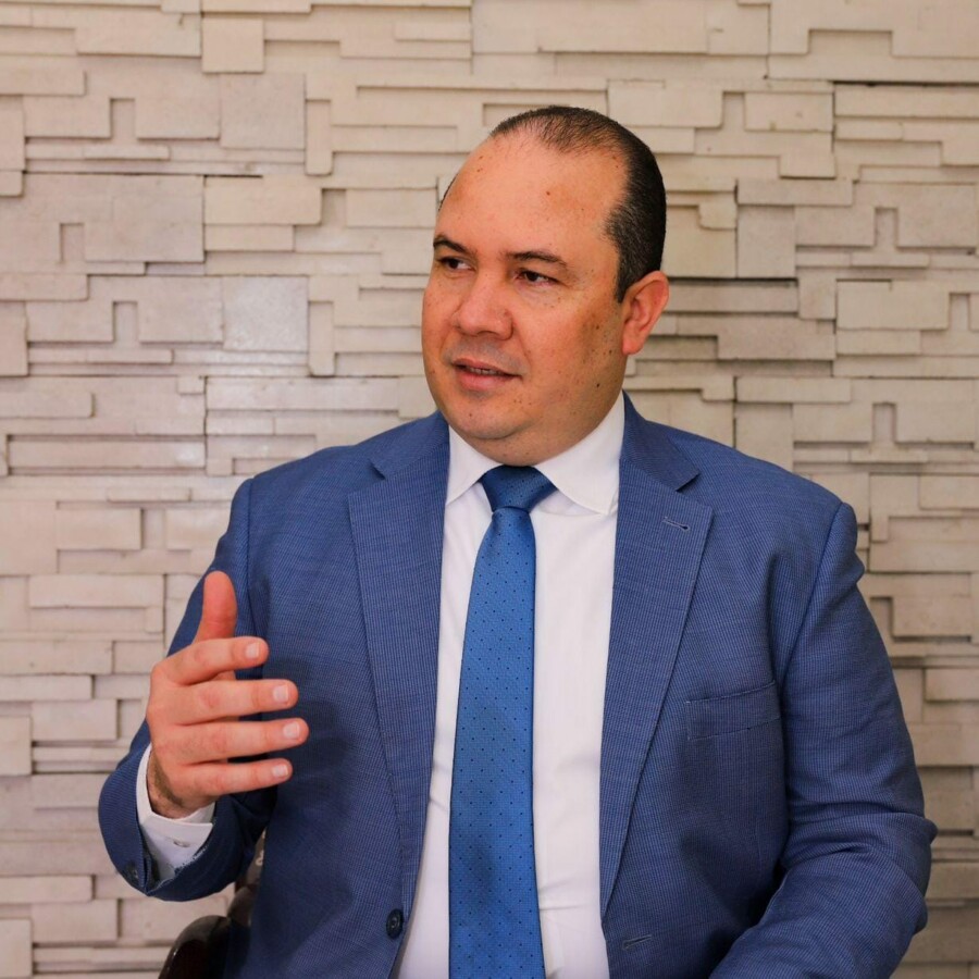 Juan González, politólogo y experto en Relaciones Internacionales.