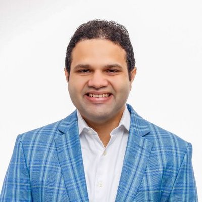Economista Richard Medina aborda subsidio al sector eléctrico en el contexto de una reforma fiscal. 
