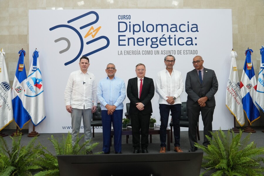 Inicio del segundo diplomado en Diplomacia Energética en el Ministerio de Relaciones Exteriores. 