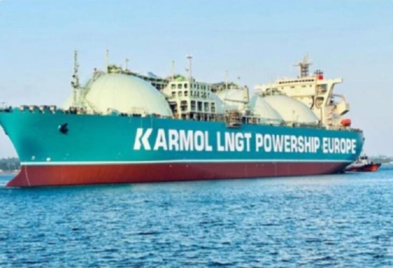 Buque Karmol Lngt Powership Europe en RD