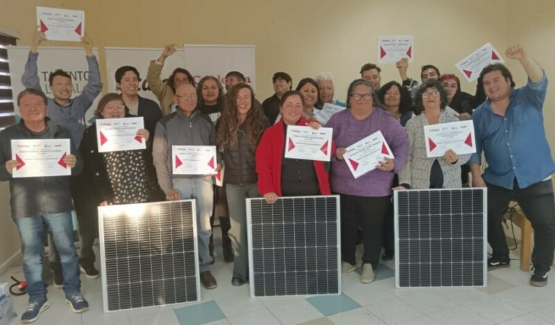 Paneles Solares Caldera. (Foto: Minera Candelaria).