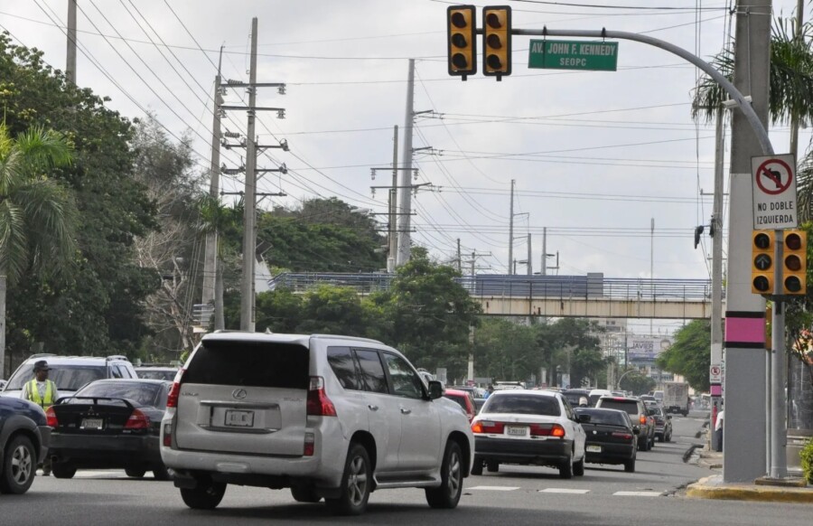 Semáforo fuera de funcionamiento en el Distrito Nacional.