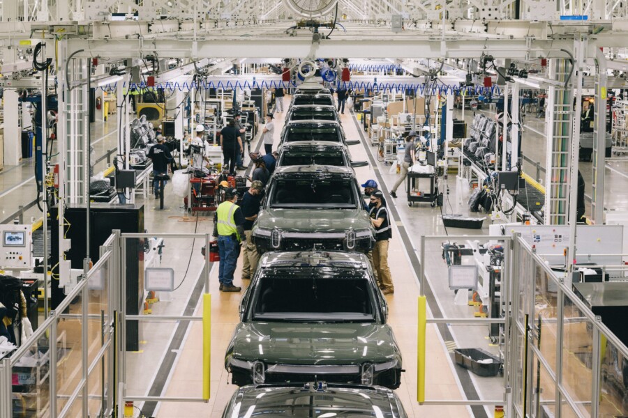 Linea de Produccion Rivian