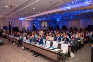 Autoridades y expertos del sector energético participaron en el foro Energyear Caribe 2025,