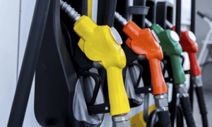 Combustibles en diferentes colores.