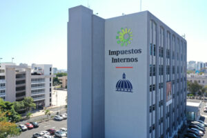 Fachada de la Dirección General de Impuestos Internos (DGII), entidad encargada de la administración y recaudación de los impuestos en el país