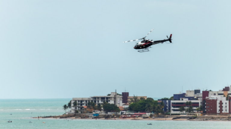Suspenden los vuelos en helicóptero de cuatro empresas en Río después de tres accidentes