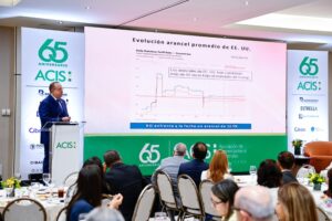 Alza del diésel eleva presión sobre subsidio a combustibles, advierte Magín Díaz
