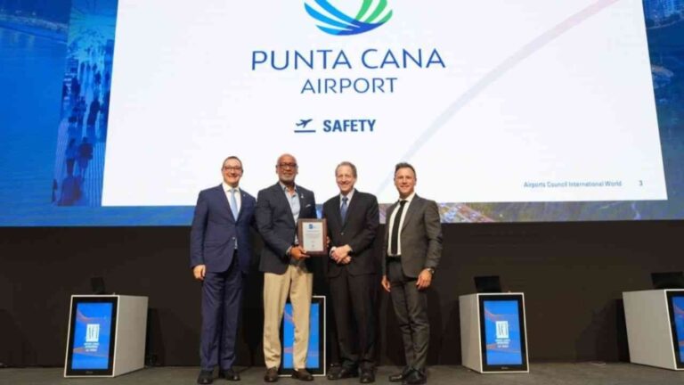 Aeropuerto de Punta Cana recibe reconocimiento internacional por su aporte a la seguridad aeroportuaria